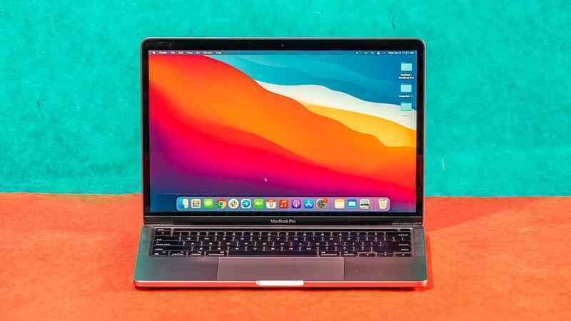 Bạn không nên mua MacBook M1 lúc này