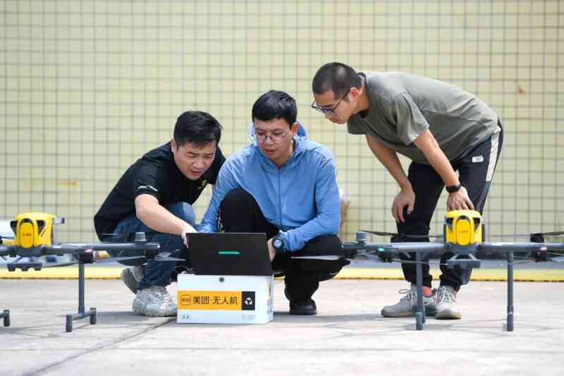 Phi công UAV thiếu hụt trầm trọng