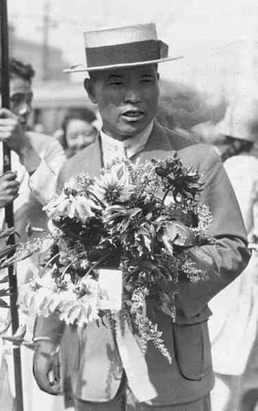 Cuộc chạy marathon dài nhất lịch sử: Chuyến hành trình 54 năm của Shizo Kanakuri, trên đường đi, ông đã kết hôn, có sáu người con và 10 đứa cháu!- Ảnh 3.