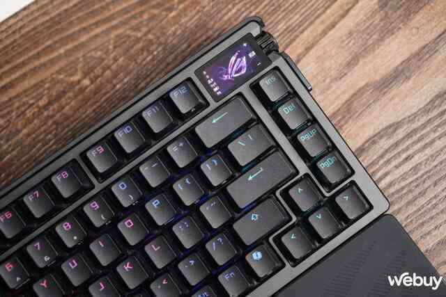 Đánh giá ASUS Azoth Extreme: Bàn phím cơ gaming giá tận 15 triệu Đồng có gì hay?