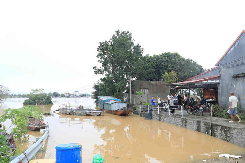 mua lu tren cac song dia ban Ha Noi.jpg