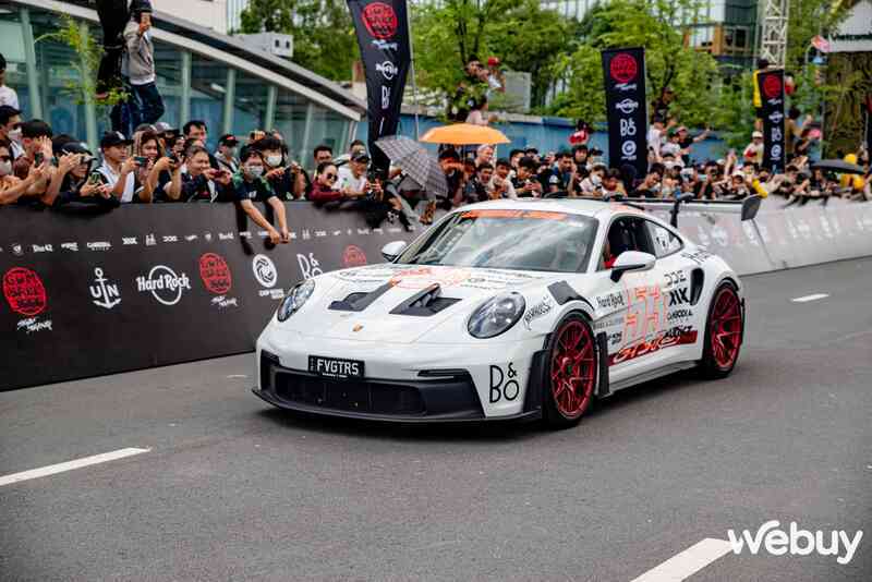 Chiêm ngưỡng loạt siêu xe tại Gumball 3000: Không chỉ đắt giá mà còn nổi bật về độ hiếm- Ảnh 24.