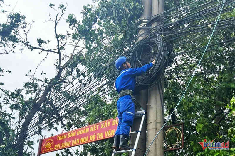 Sóng di động, thông tin liên lạc sẽ khôi phục ngay trong ngày 8/9