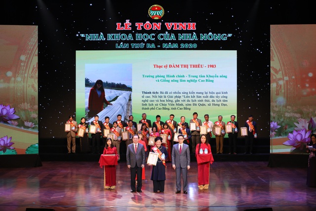 Tôn vinh 68 Nhà Khoa học của nhà nông